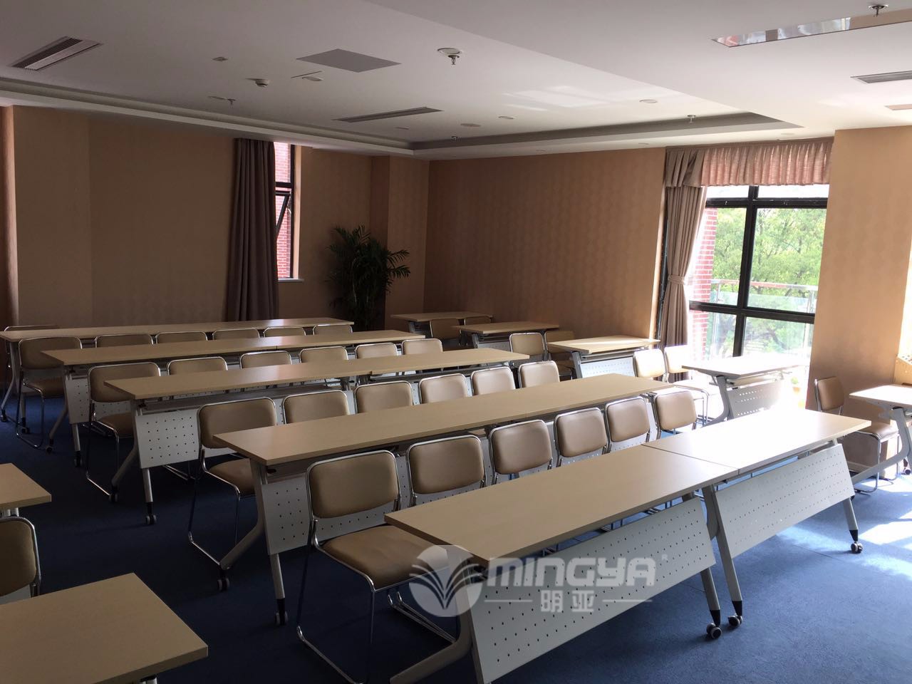 辦公室家具 辦公室家具